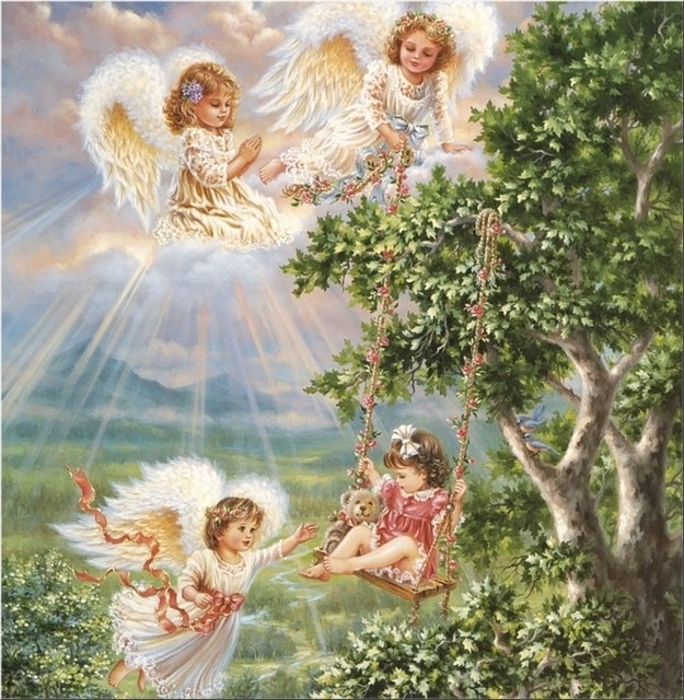 Ангелы и девочка